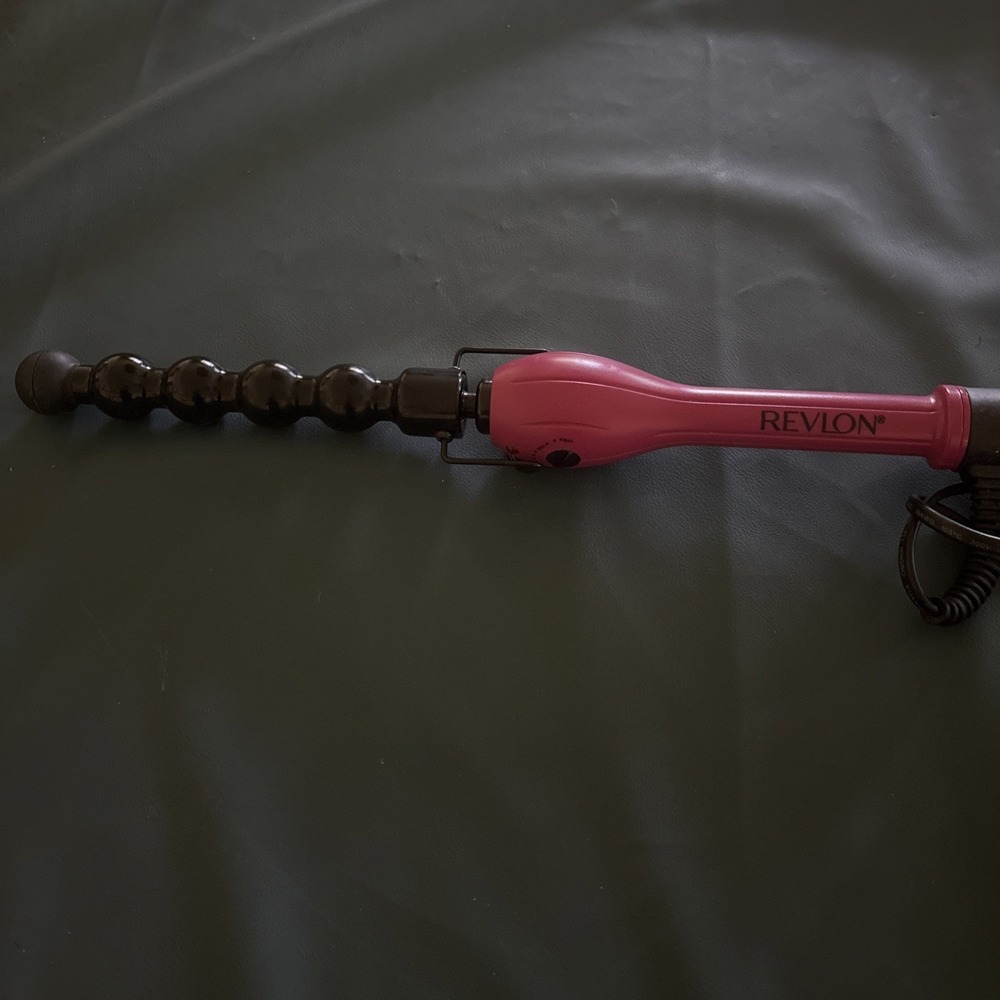 Revlon Salon High Heat Bubble Curling Iron Ball Wand Pink Black RVIR3018